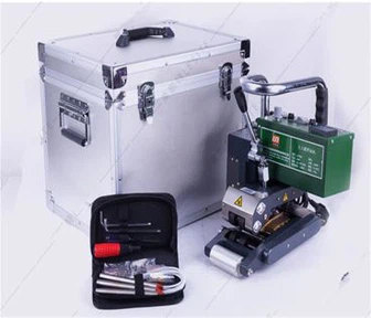 Geomembránový automatický horolezecký svářeč